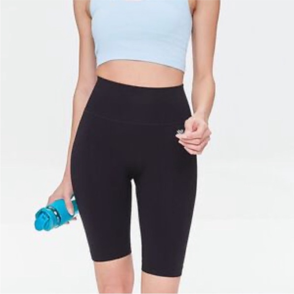FOREVER21 Black Women's High-Waisted Biker Shorts XS
